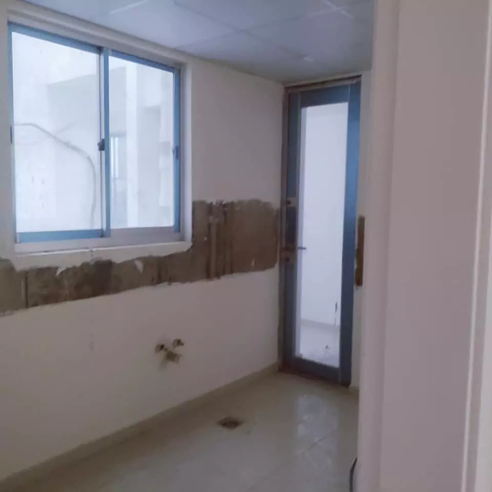 3 Bedrooms Flat for Sale in Lucky One Apartments, Rashid Minhas Road, Karachi (10) 3 Bedrooms Flat for Sale in Lucky One Apartments, Rashid Minhas Road, Karachi