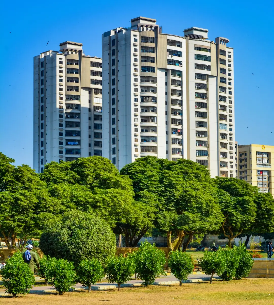 Luxury 3-Bedroom Apartment For Sale in Civil Lines Karachi (3) Luxury 3-Bedroom Apartment For Sale in Civil Lines Karachi