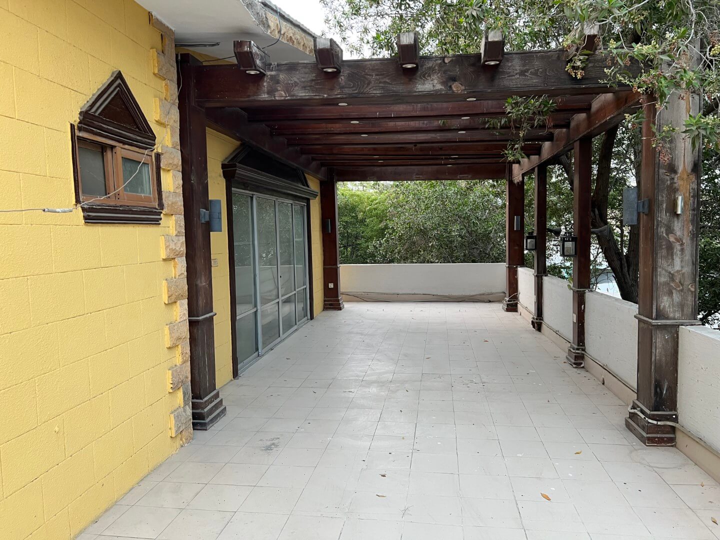 Portion for Rent in DHA Karachi – Fully Furnished Prime Location MaxX Capitals